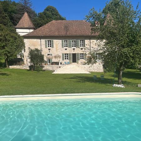 Domaine Du Tres-Haut - Chateau De Montanges Екстериор снимка