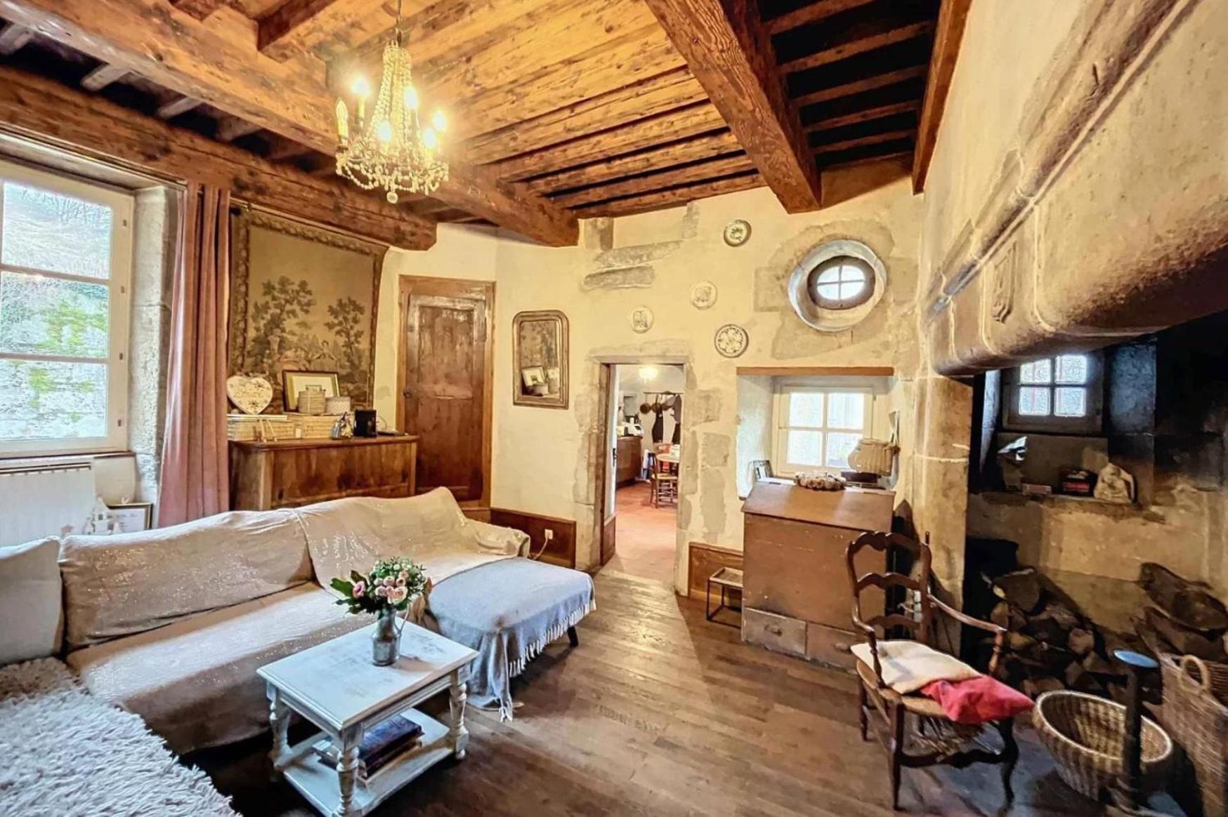 Domaine Du Tres-Haut - Chateau De Montanges Екстериор снимка